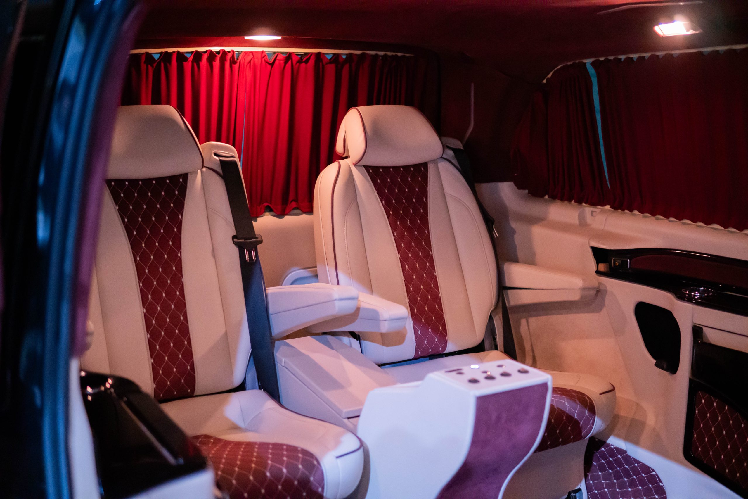 Mercedes Vclass V300