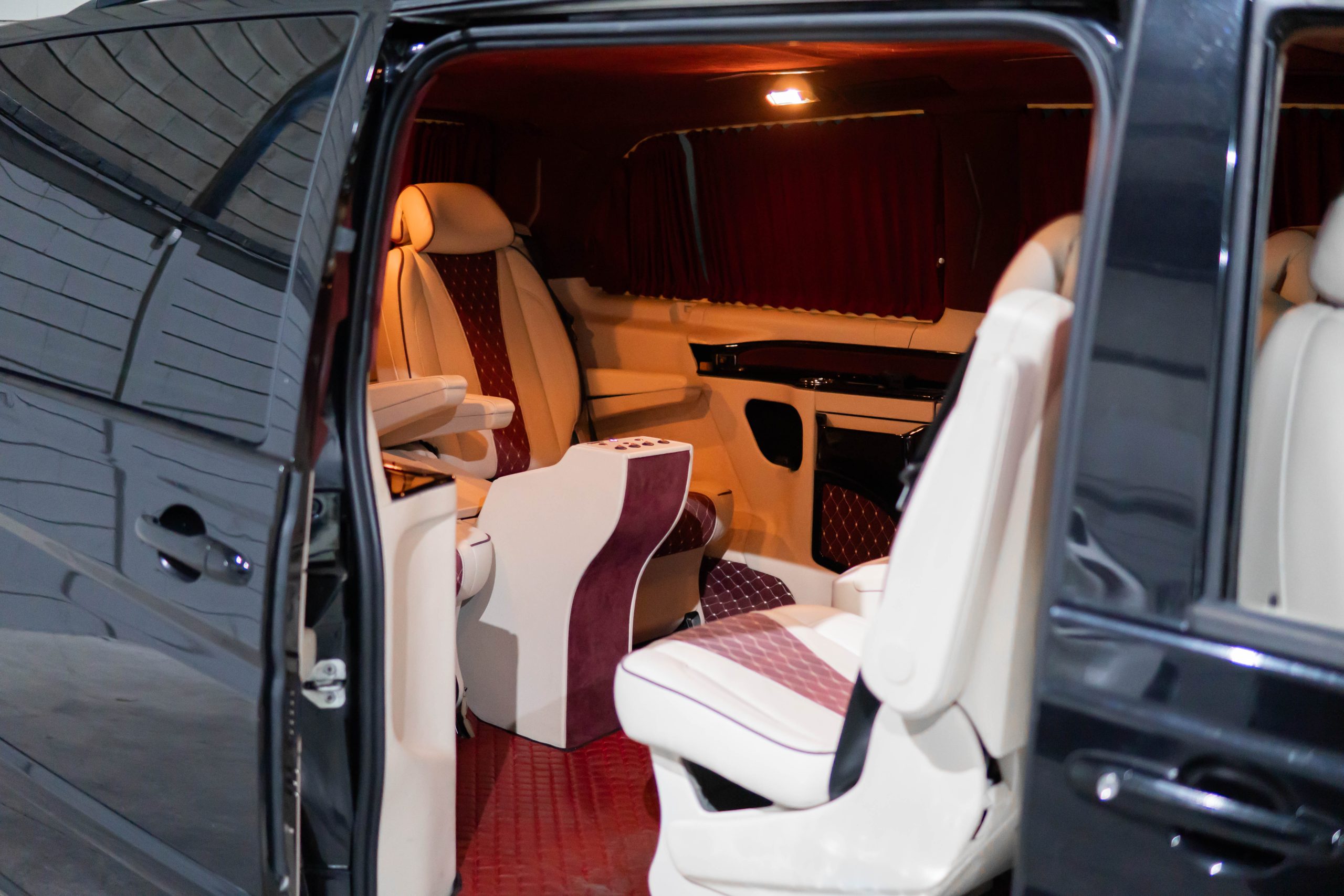 Mercedes Vclass V300