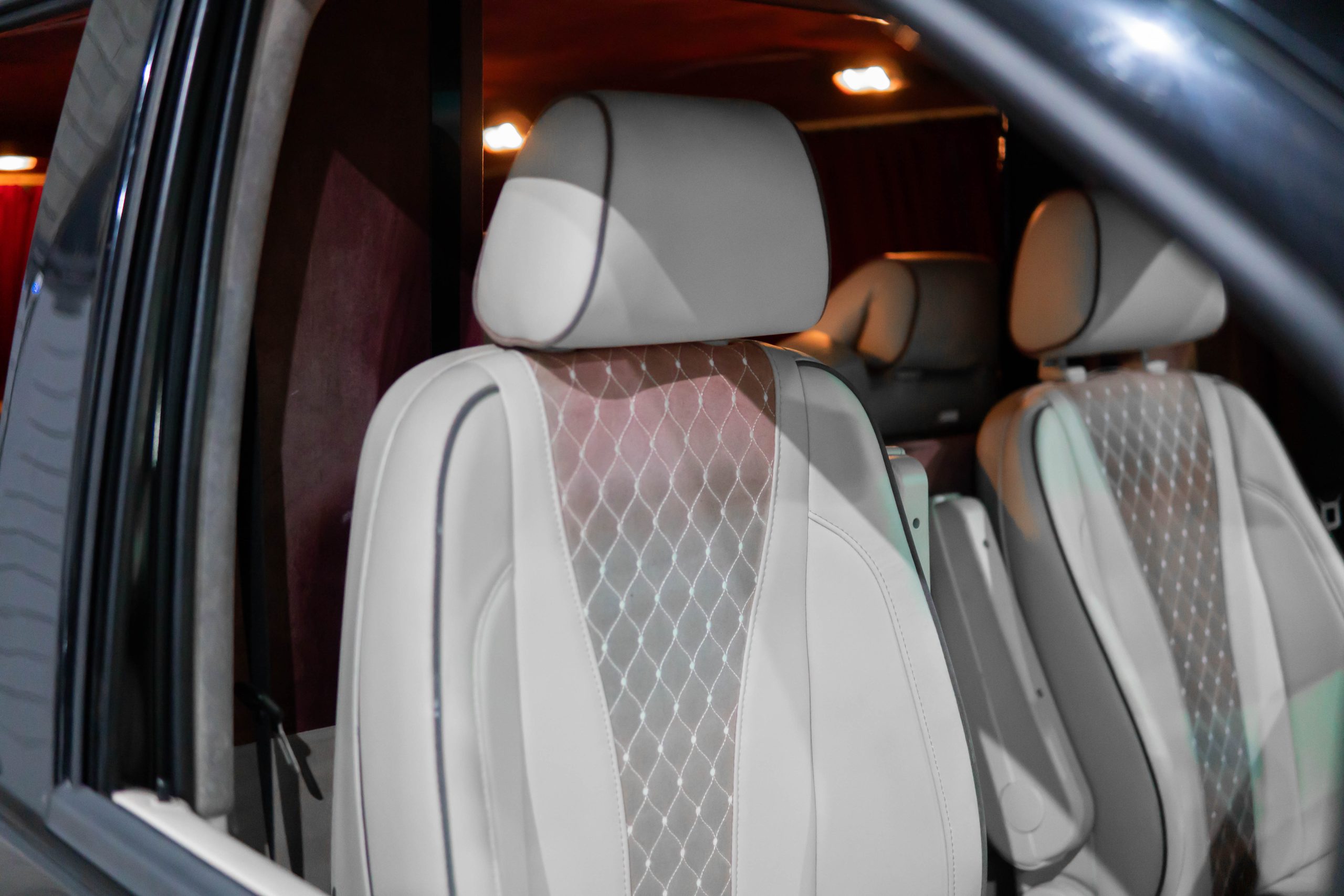 Mercedes Vclass V300