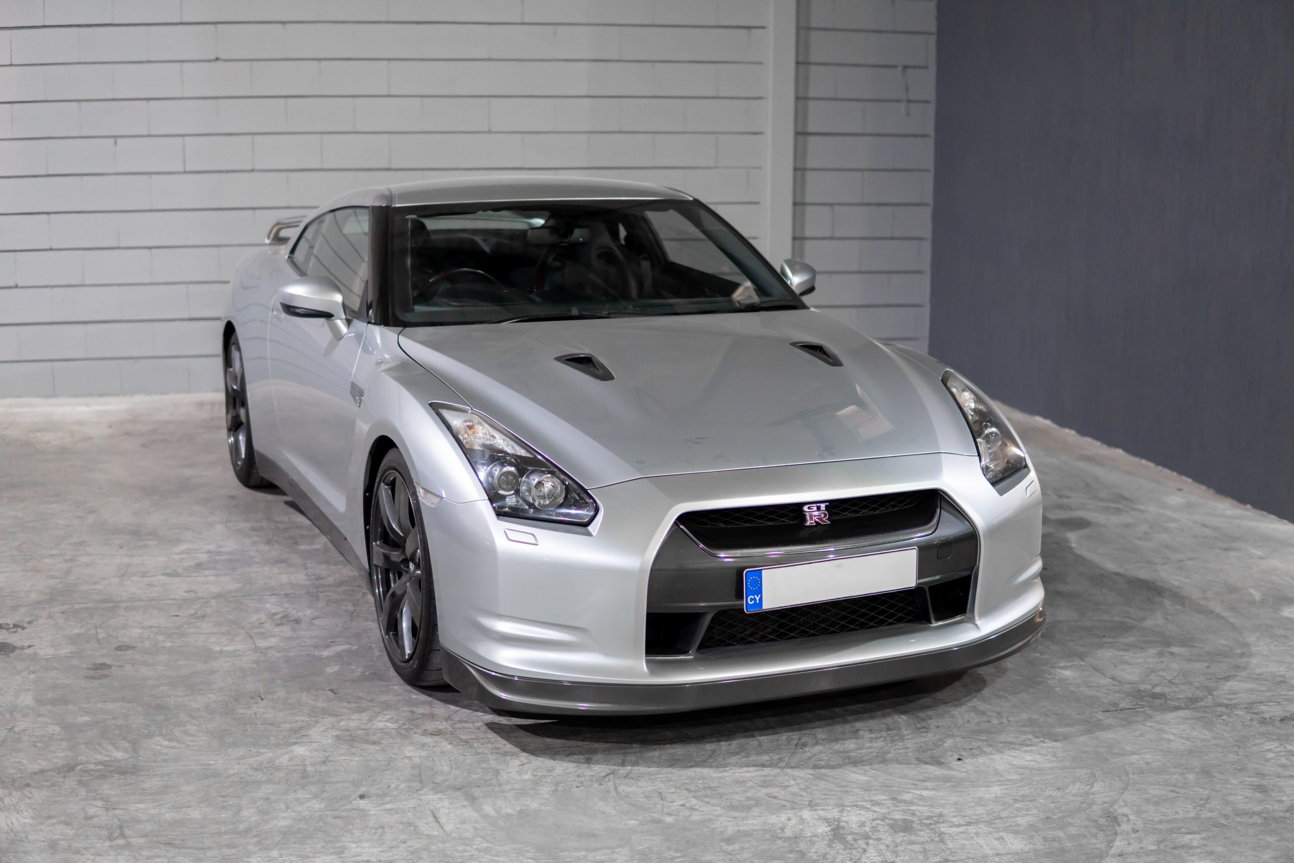 Nissan GT-R