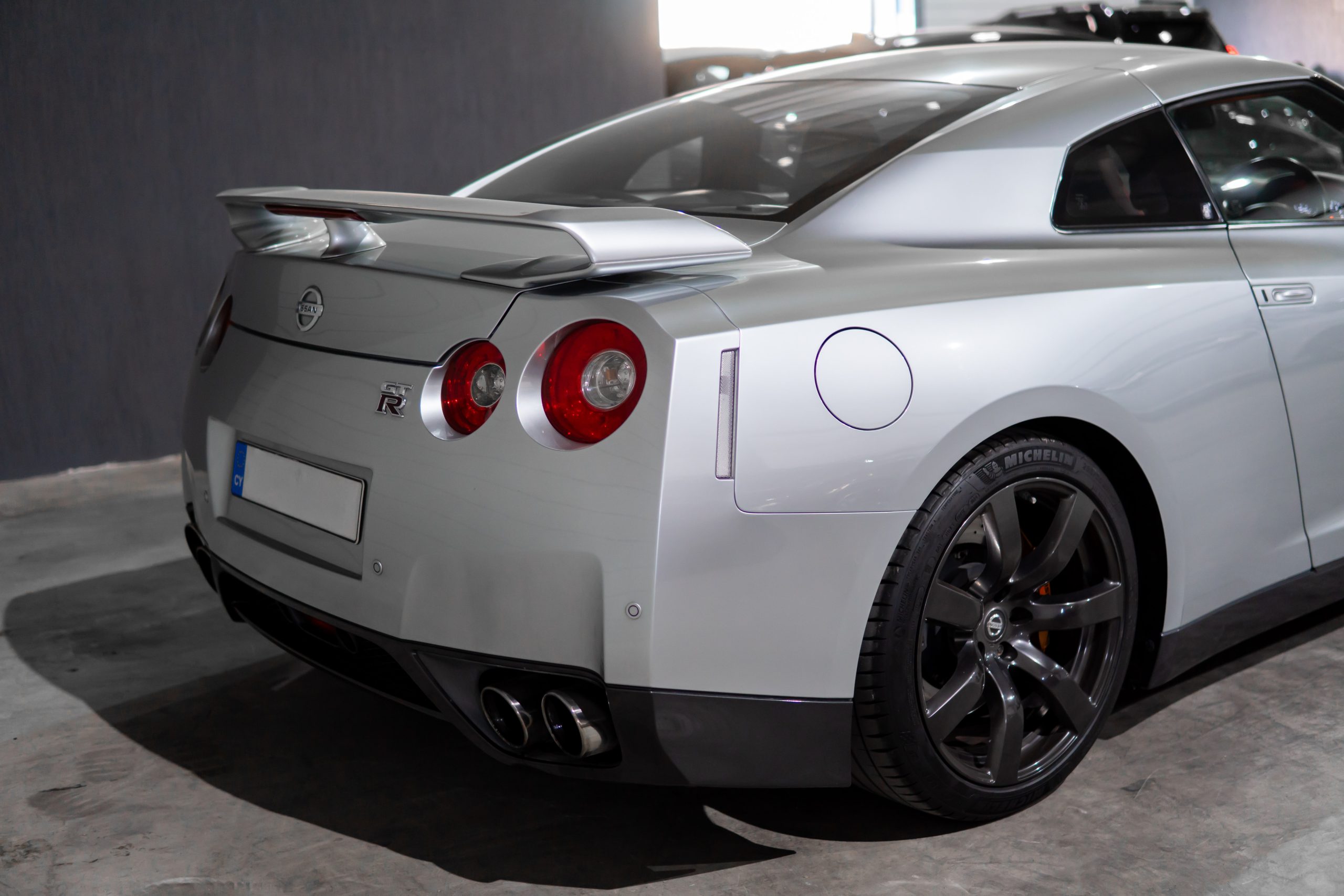 Nissan GT-R