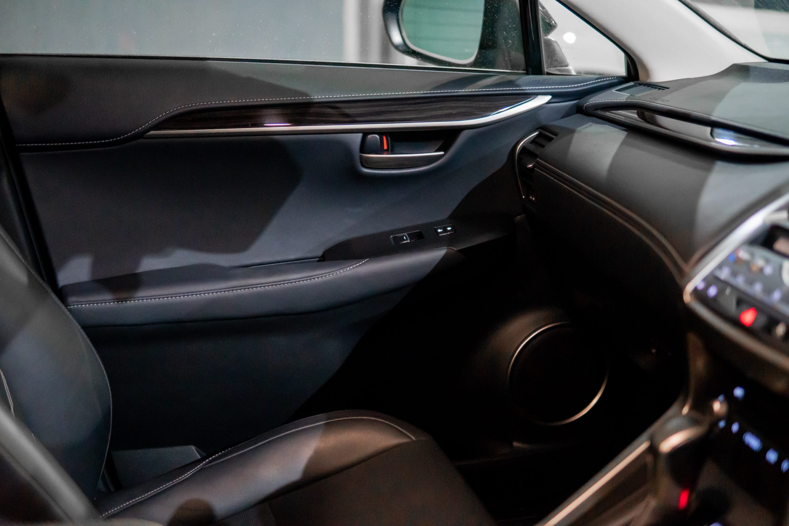 Lexus NX300 Long