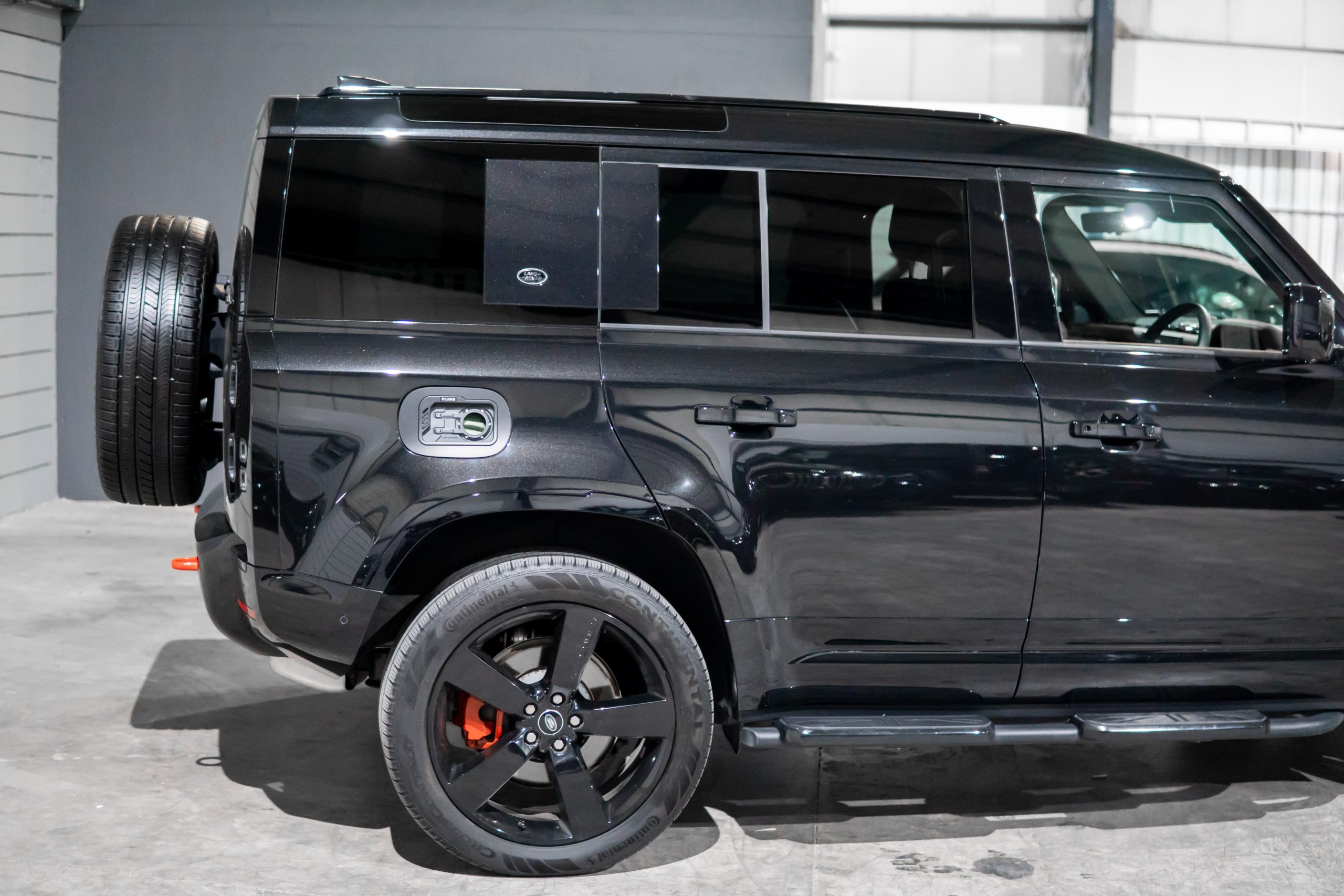 Land Rover Defender 110 X Dynamic HSE